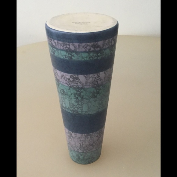 Vintage Madeline Ceramic California Vase - Picture 8 of 11